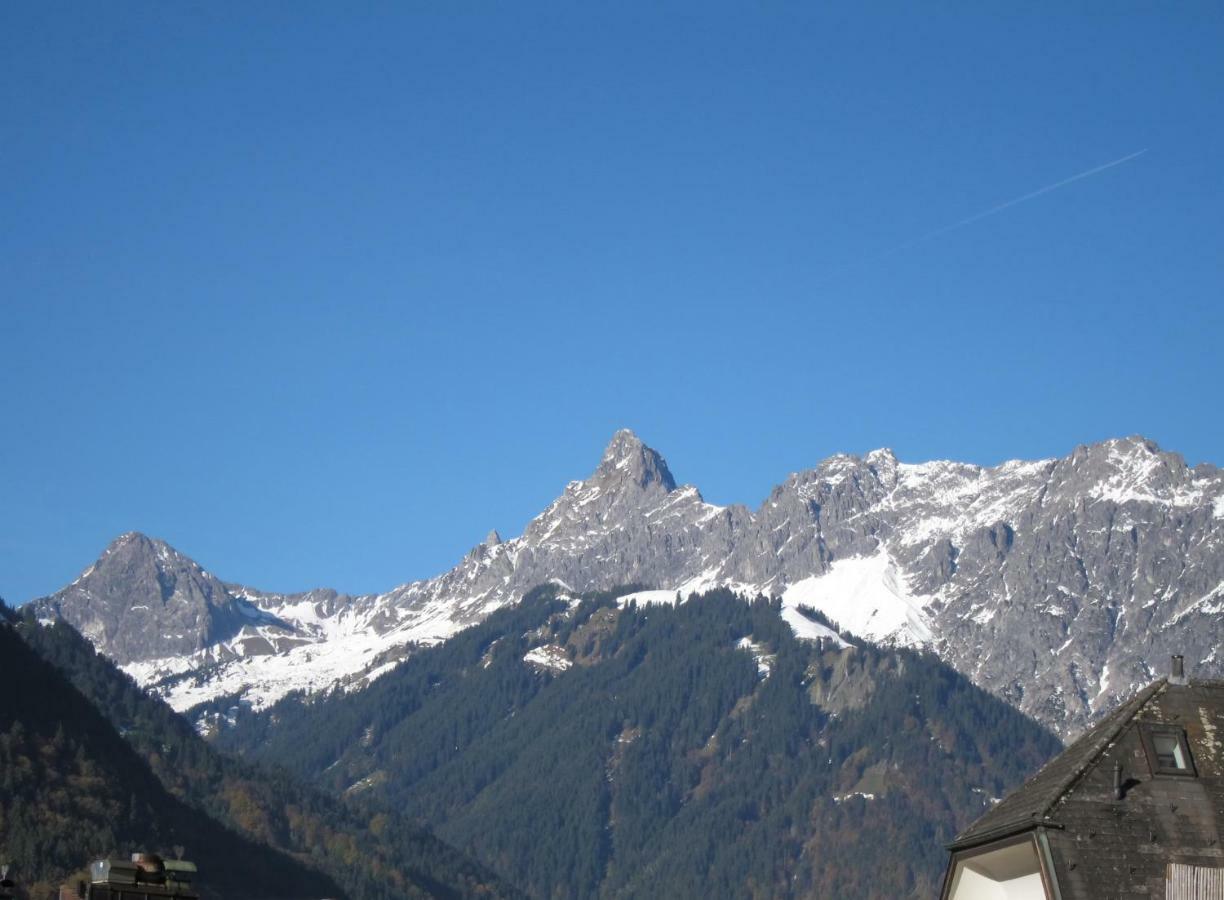 Appartement Dorfplatz Schruns Bagian luar foto